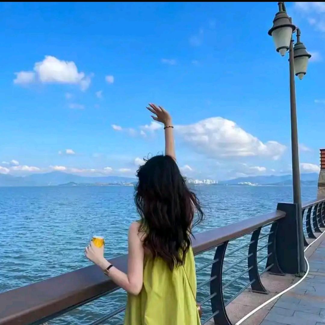 小蕊🎤☘️