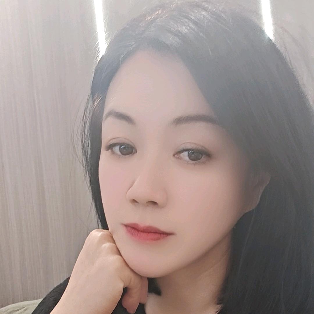 吉斯家具赵姐