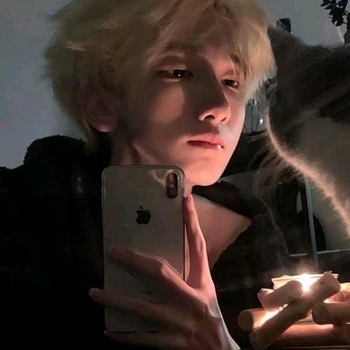 Y1Jn（依瑾无畏契约）