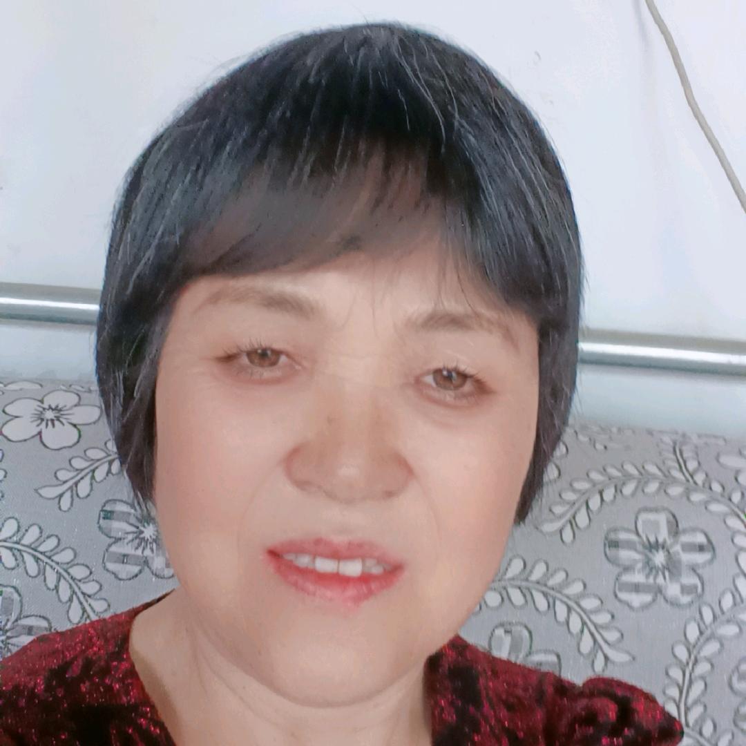 田间小草