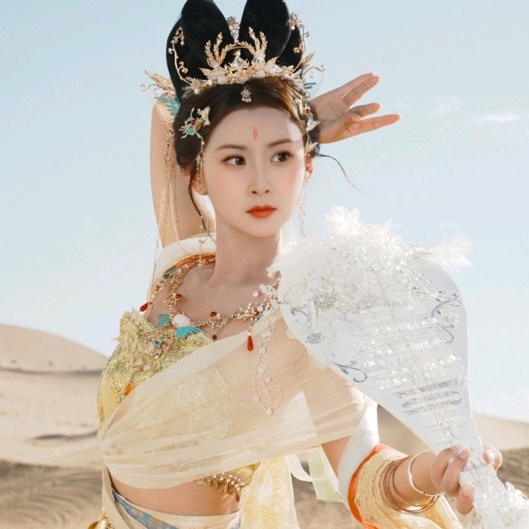 王俊@