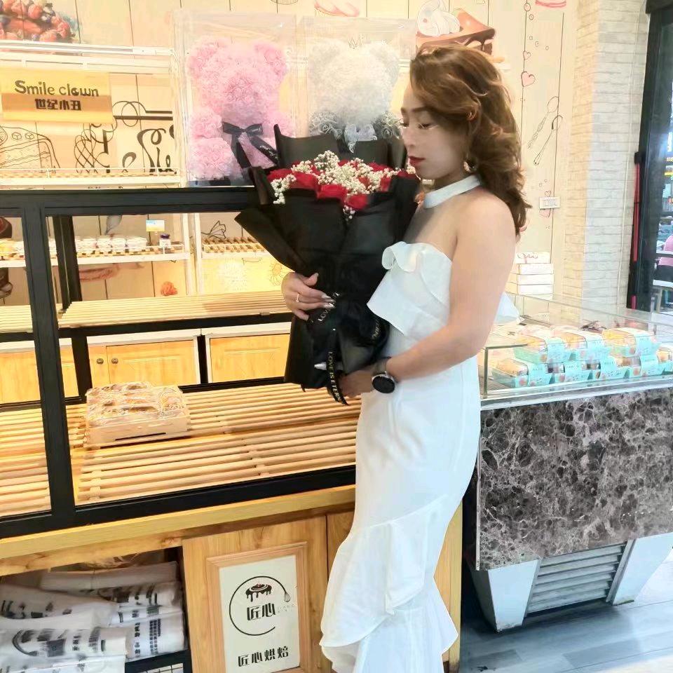 琴爱美妆