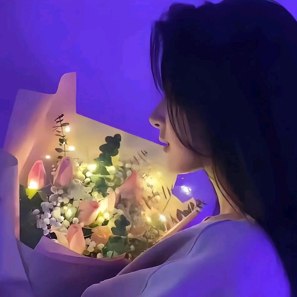 浅笑不语