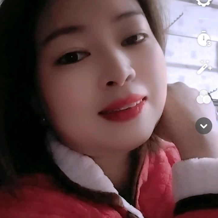 快乐的楠姐