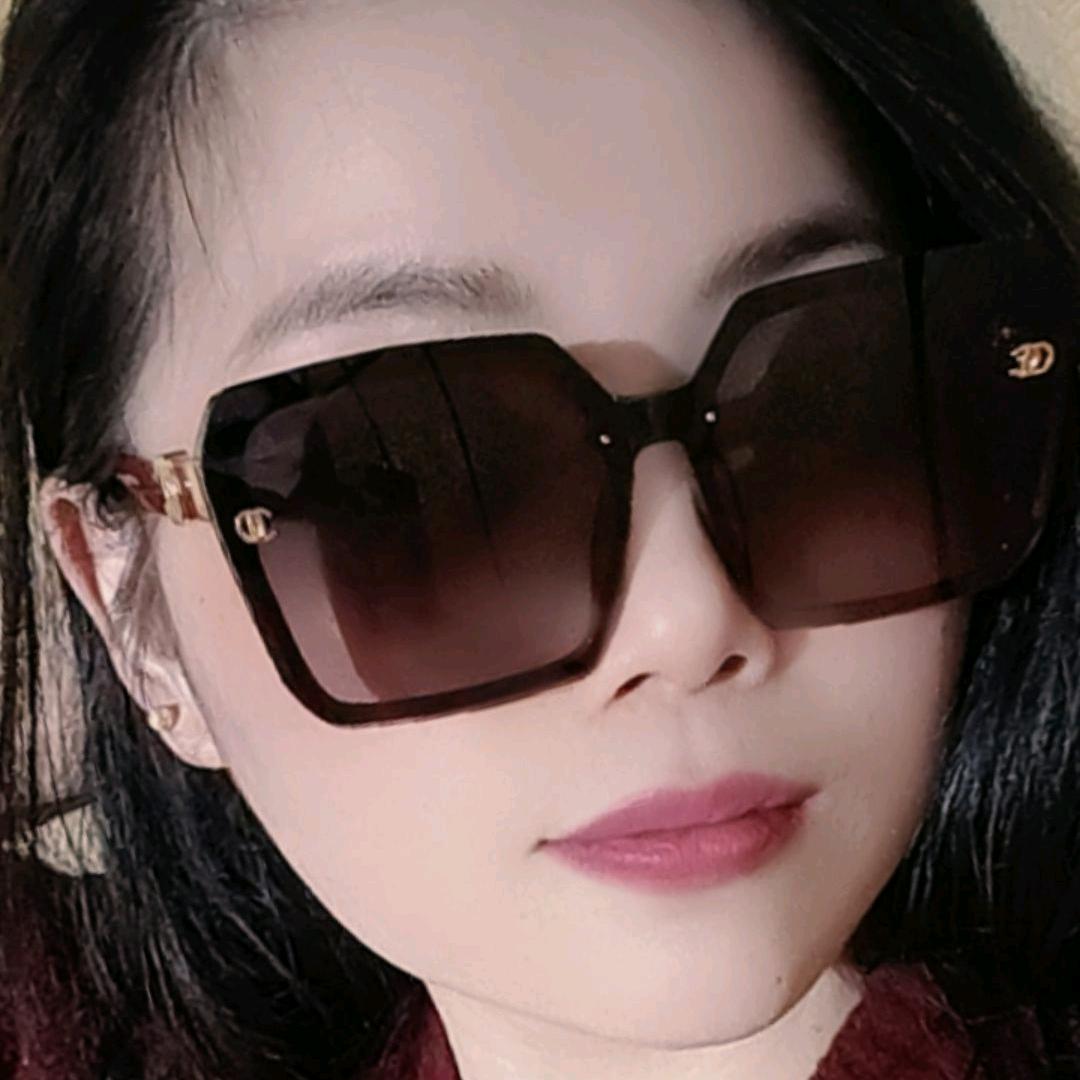 🌝᭄欠欠不吃糖