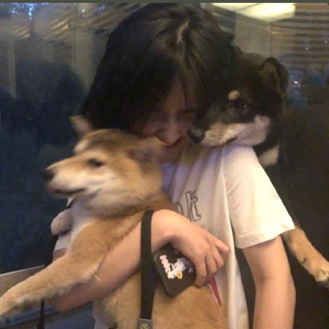 祁亦颜