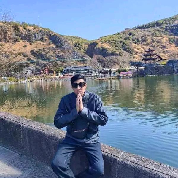 拉茸邓主