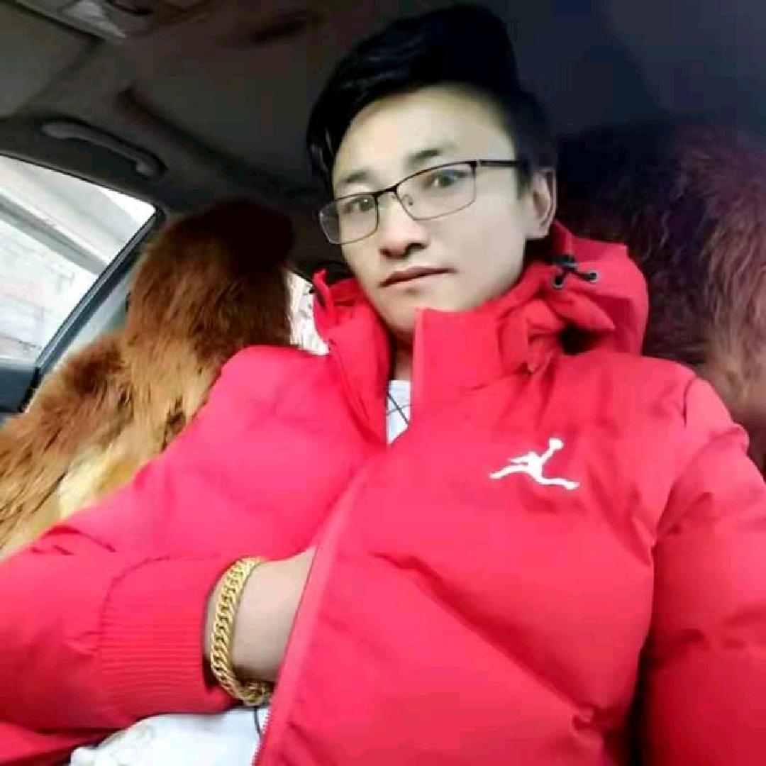 那曲男子