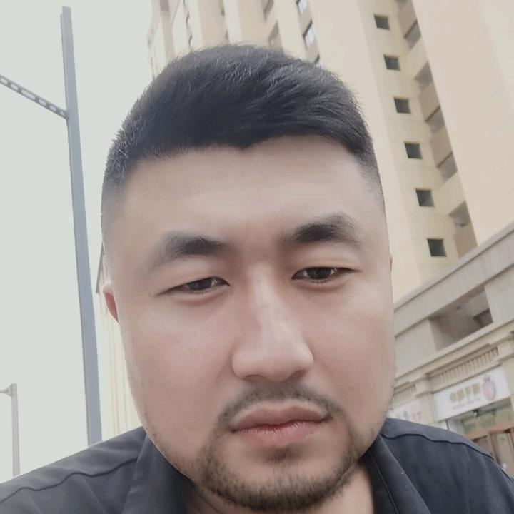 李三
