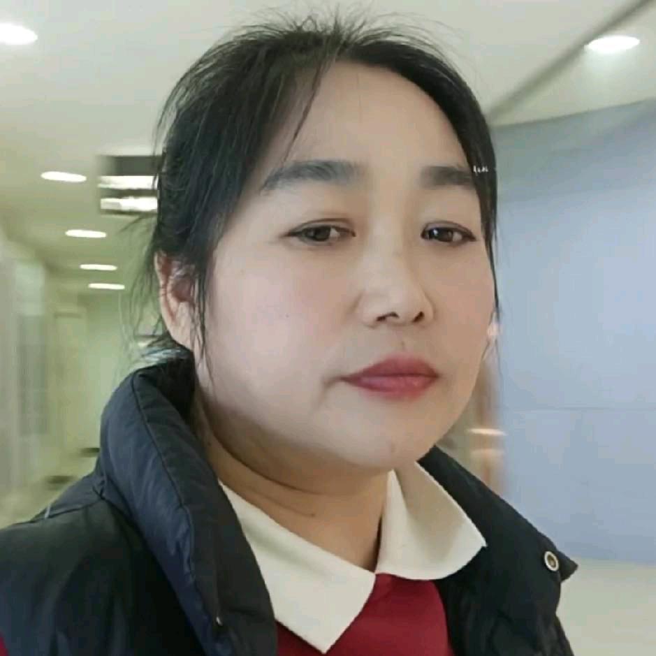 嘉宝莉艺术漆(红星)高姐