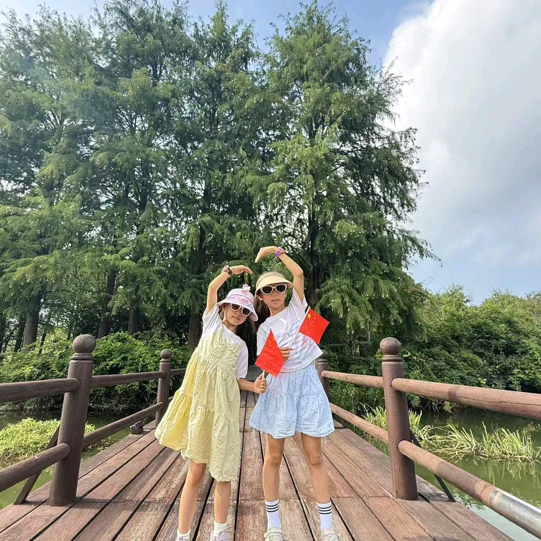 乔朵朵