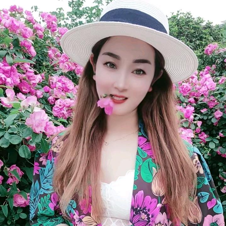 武汉标致服饰欢迎您🌹🌹🌹