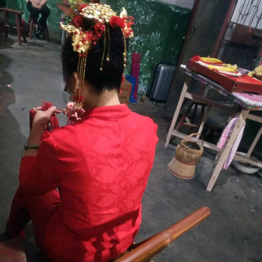 跃进路小雪小吃店