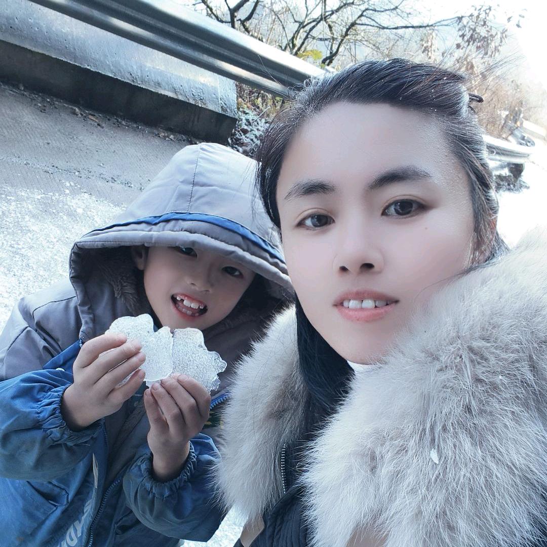 远嫁的小丽