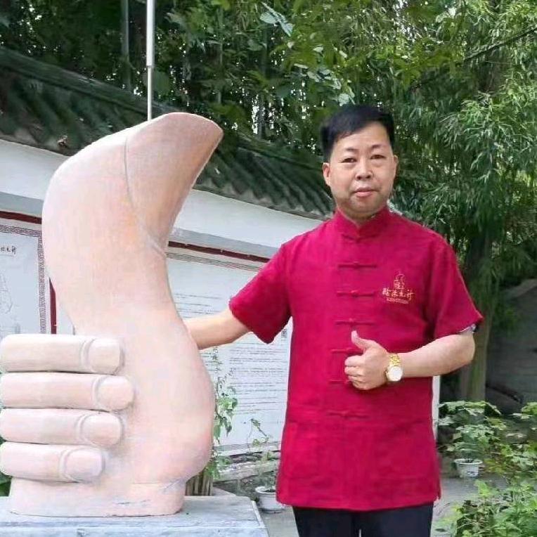 小詹同学