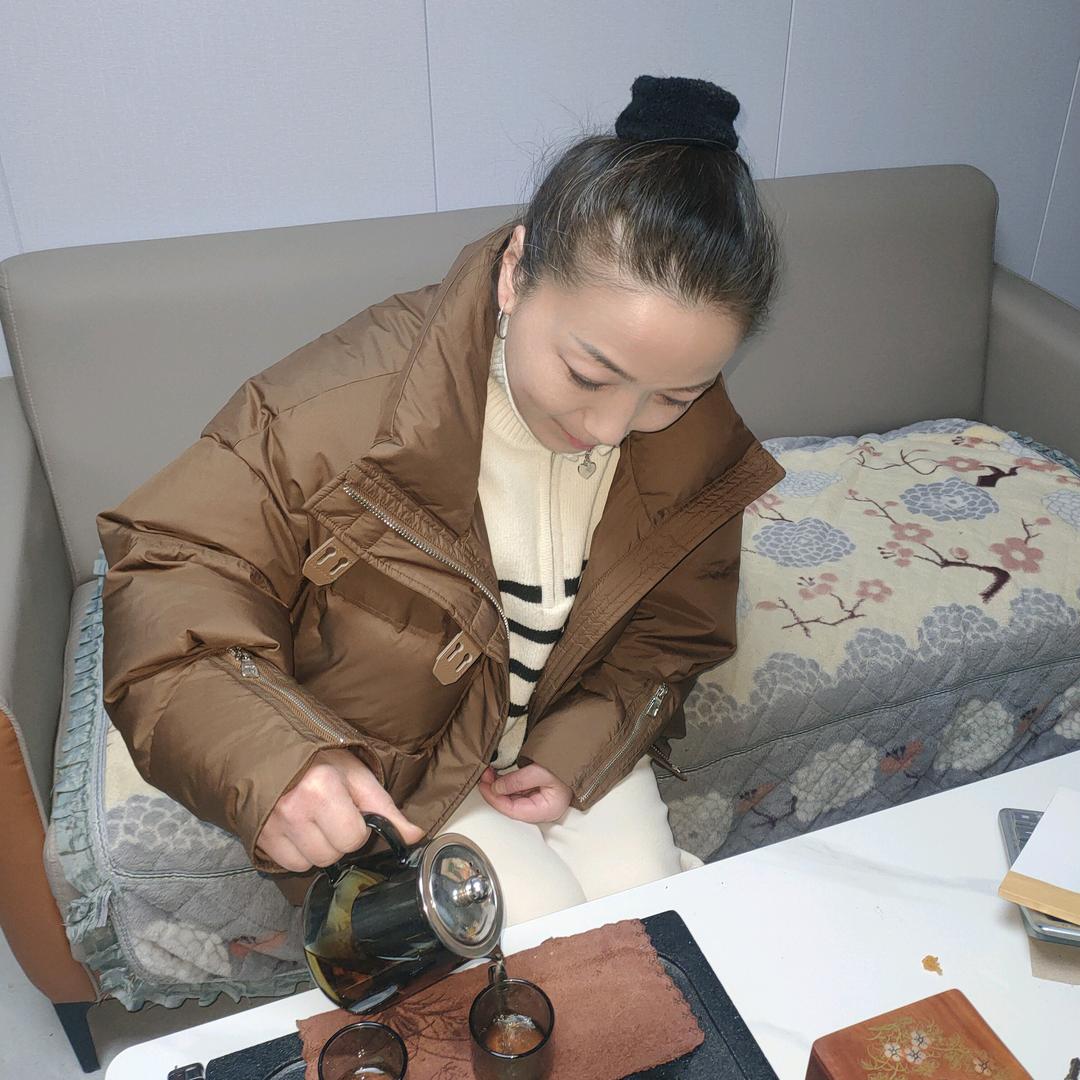 某某某