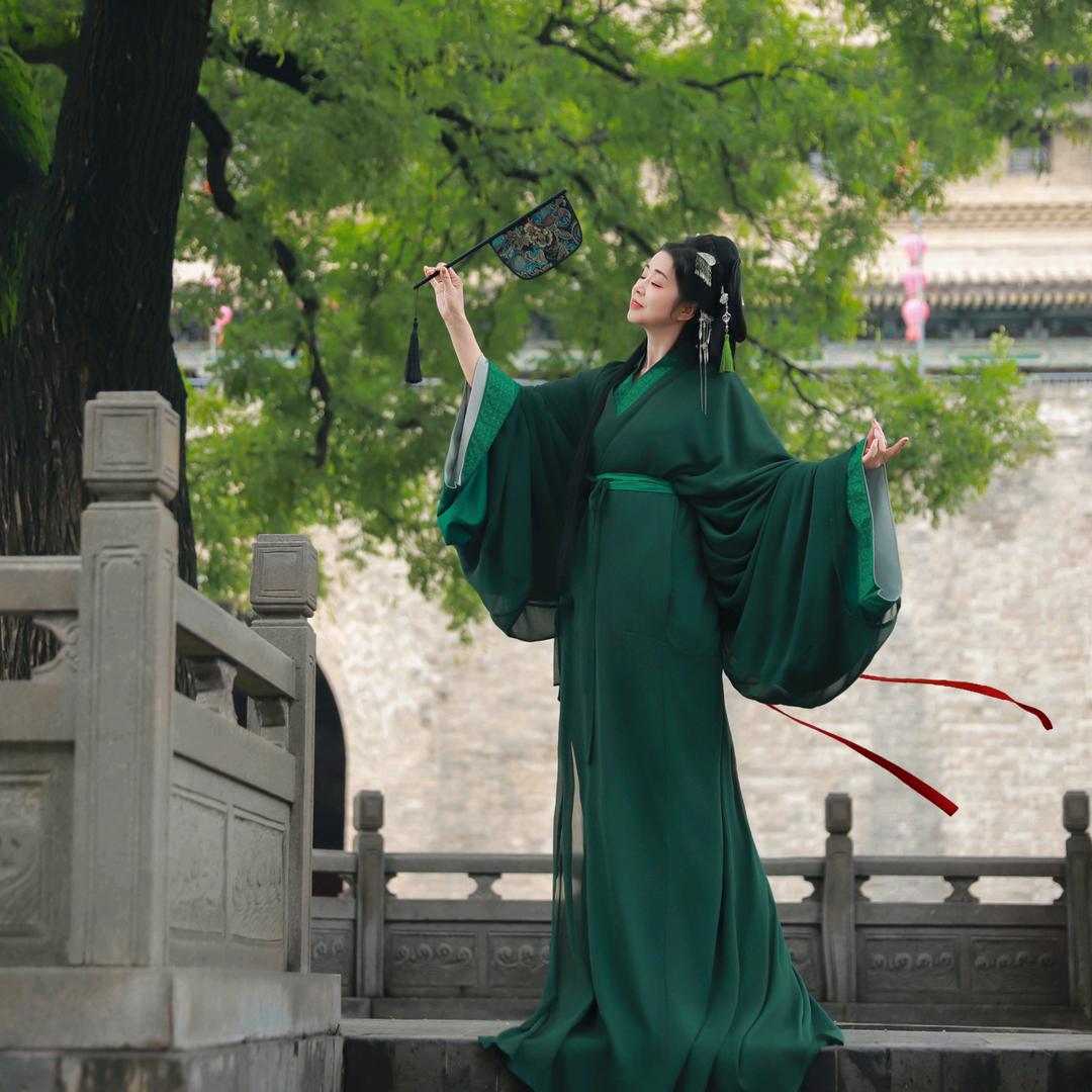 琥珀悦读