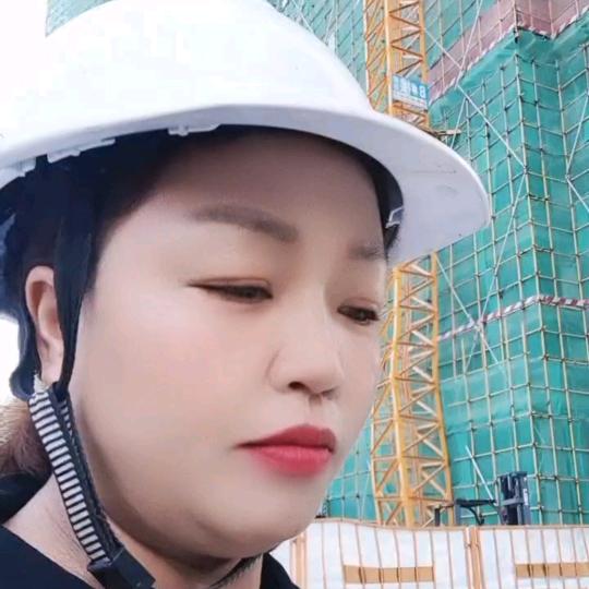 工地石姐，(专业内外墙抹灰)团队