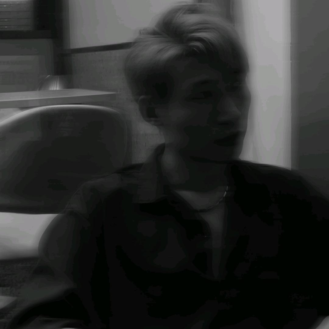 听海～🇨🇳¹⁹⁹⁶