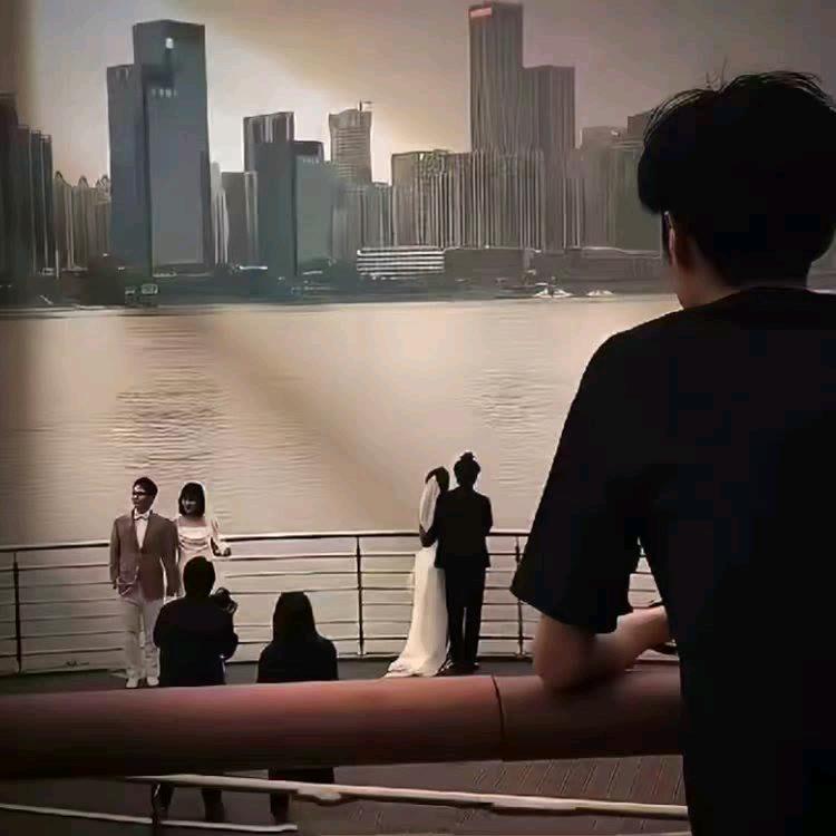雷相远。泽家人