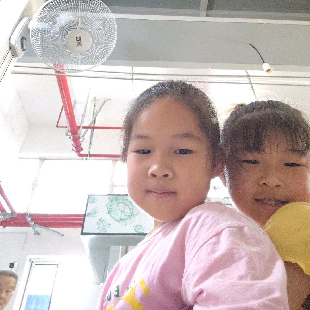 一切为了家：瑛子