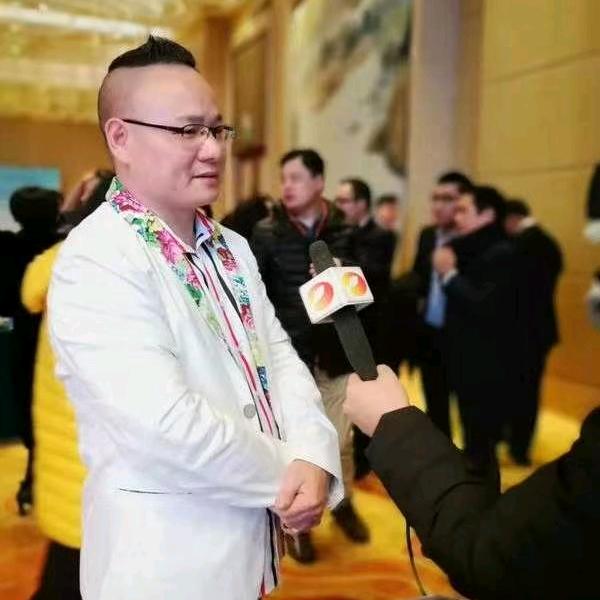 惠民村实业创始人聊商业