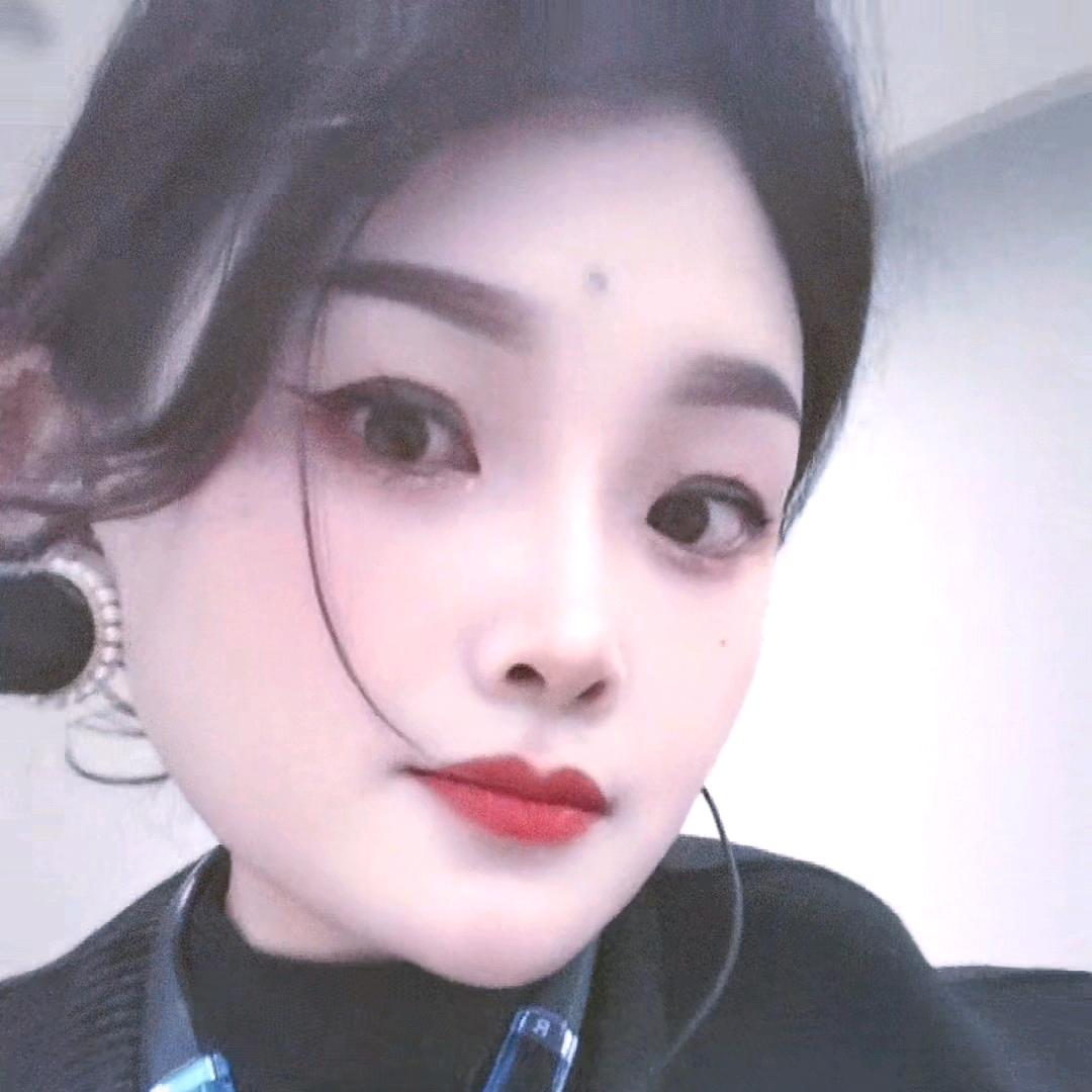 杨，贝贝