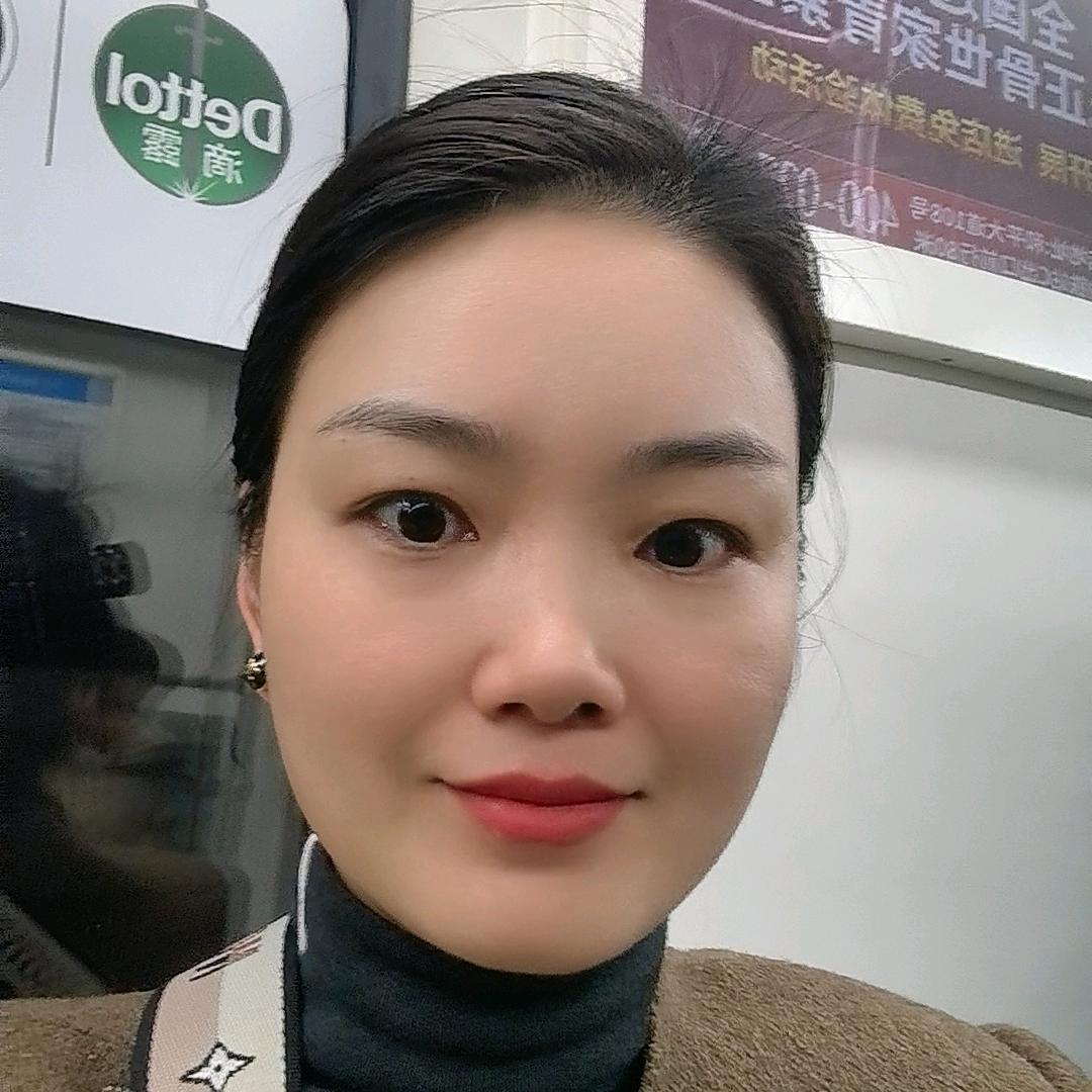 李婷