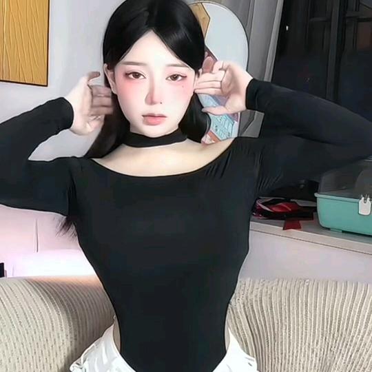 千姿百魅’