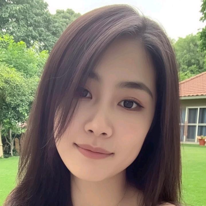 黄丽(单身)一个人