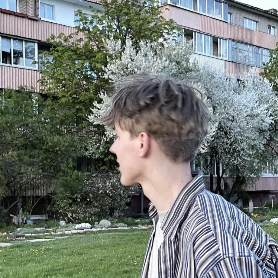 俺就是隔壁村孬蛋