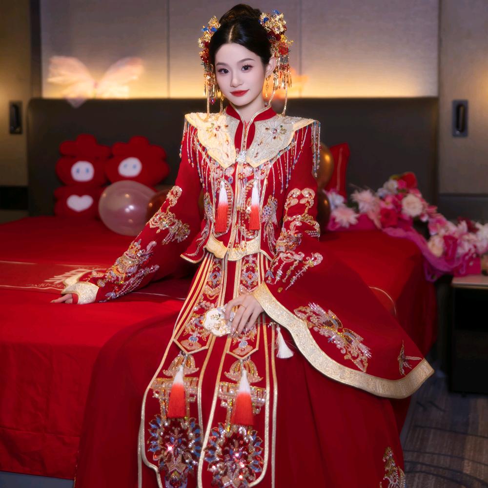 叙觅秀禾服