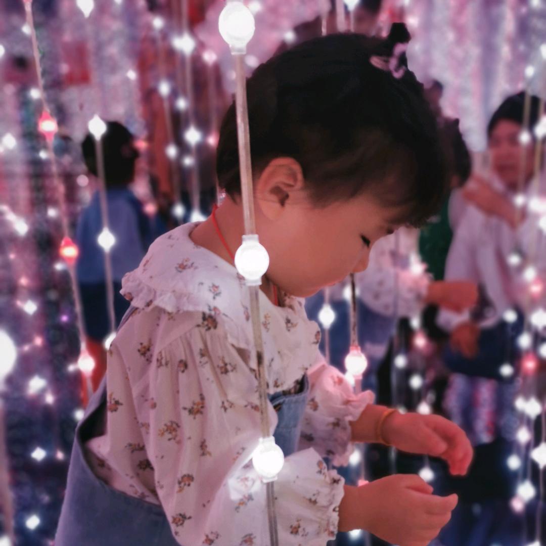 潮宏基路劲又一城店