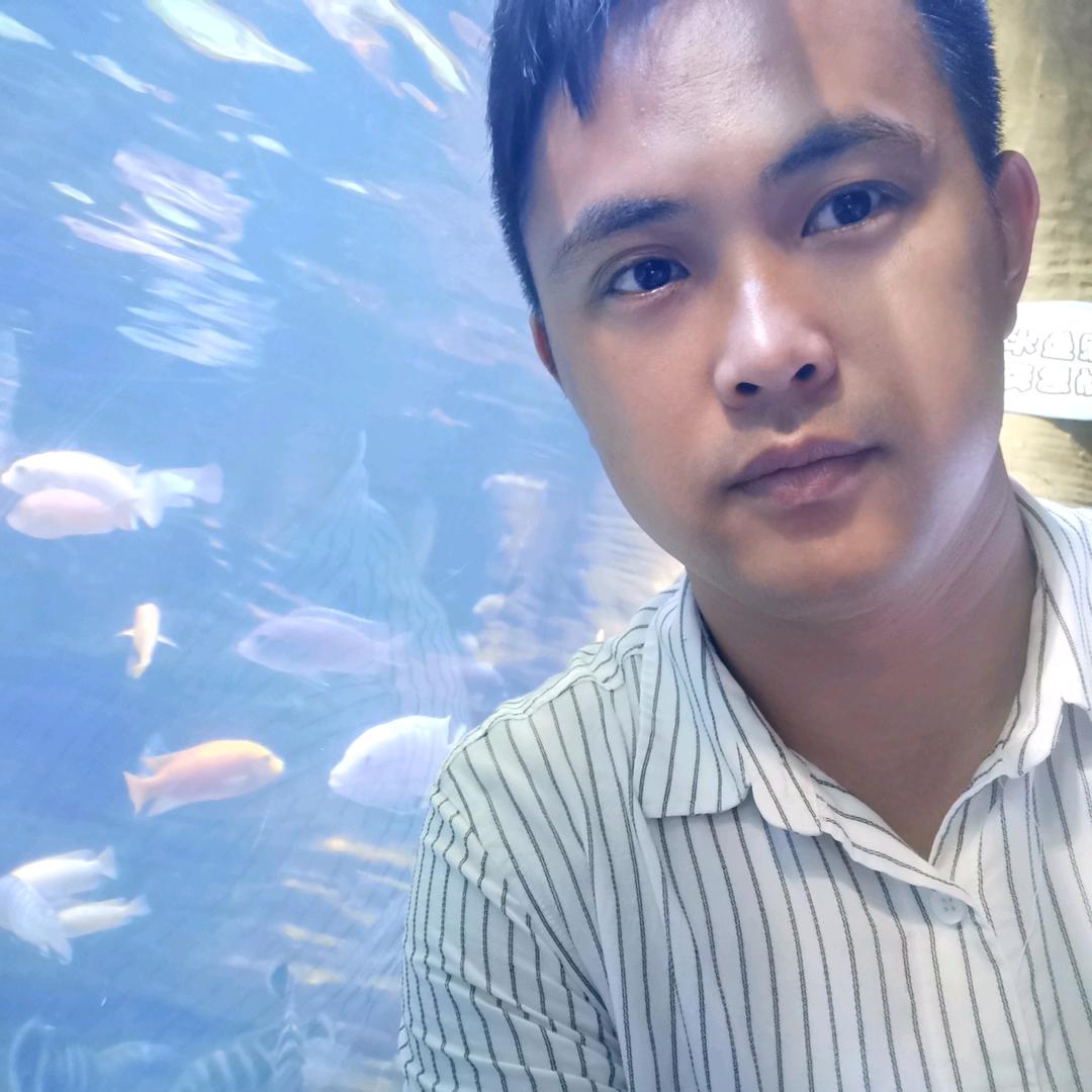 名瑞轻装_易志平