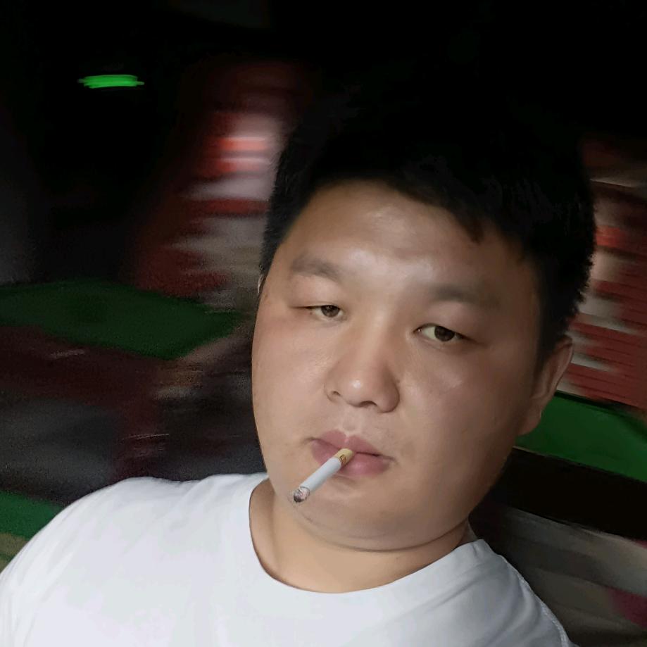 東࿐郭₅ 先  生,,
