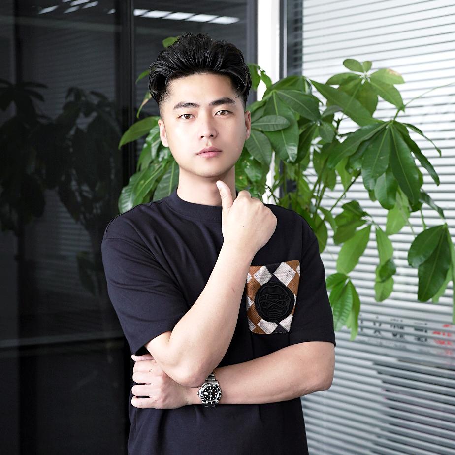 无锡小房哥