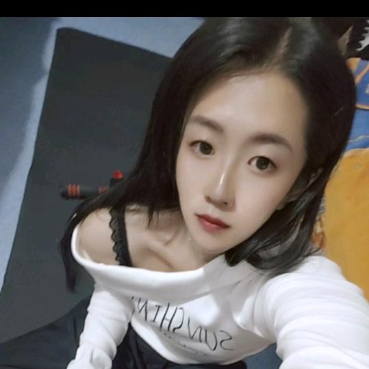 阮癫癫爱做白日梦
