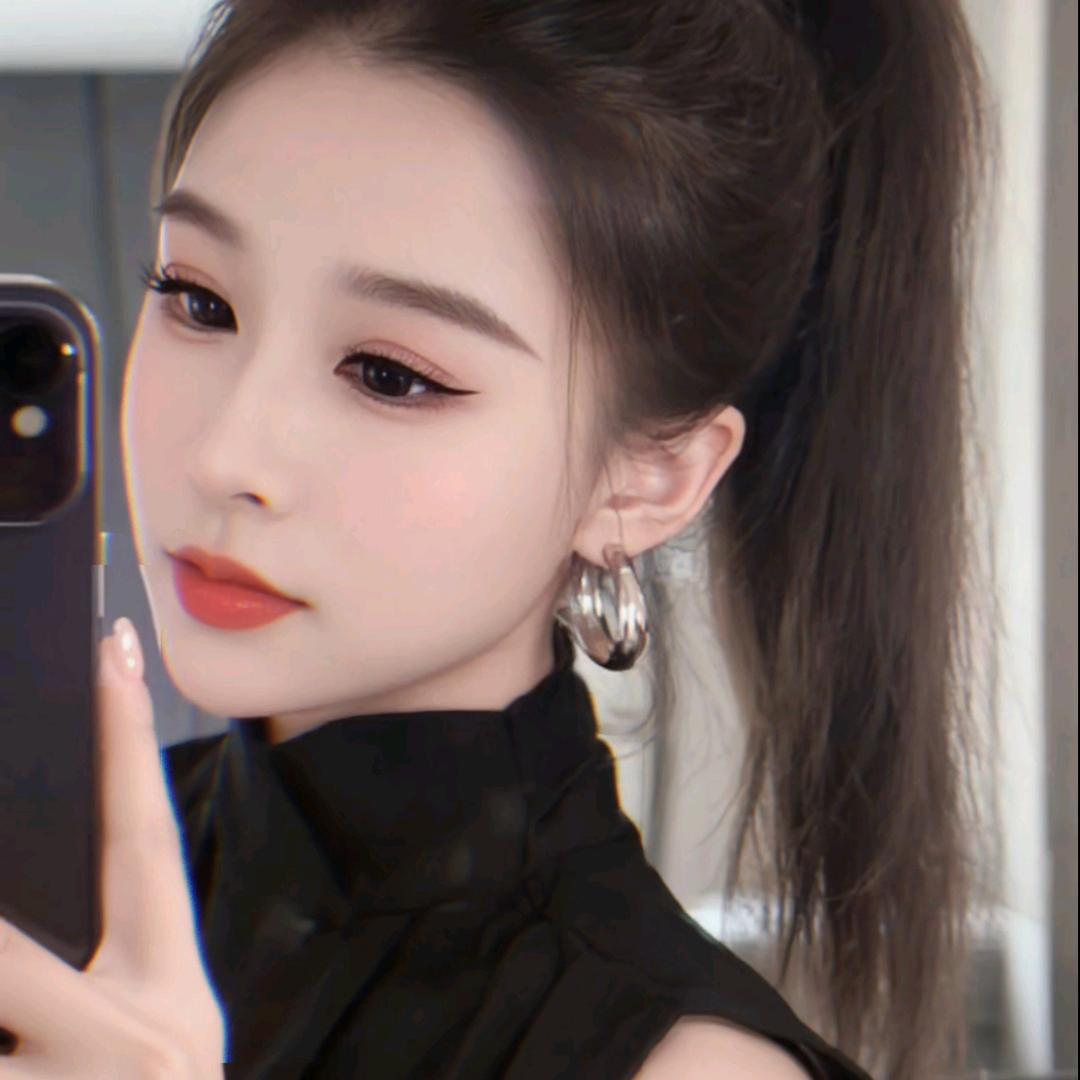 木(๑><๑）子(^_^)李