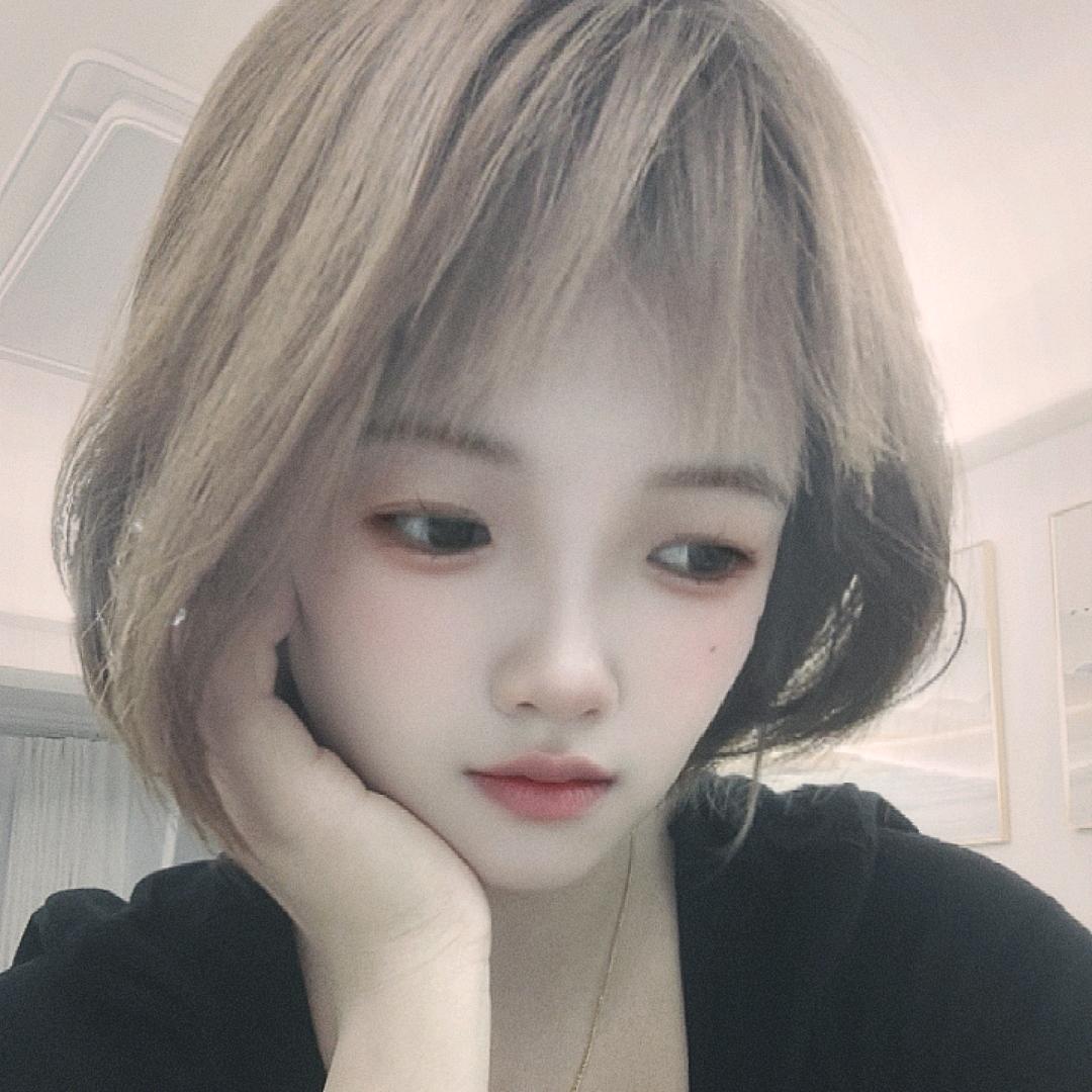 杨杨🉐亿