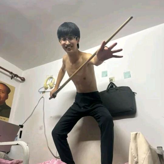 世界以痛吻我
