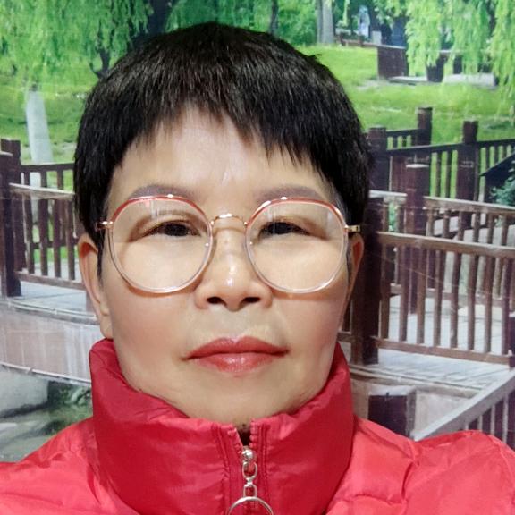 侯美莲