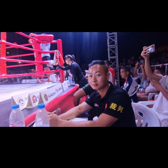龙广枭狼武馆