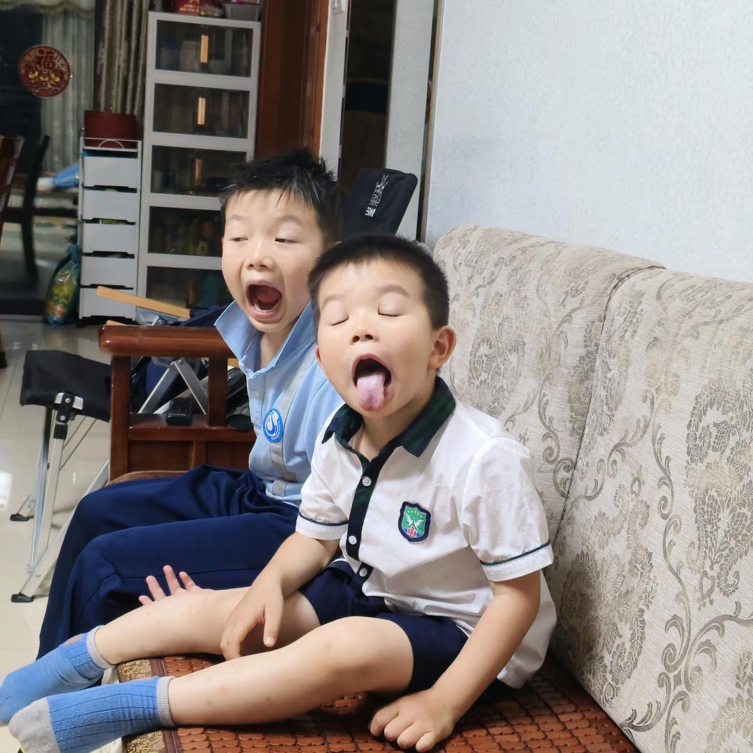 调皮的小苹果