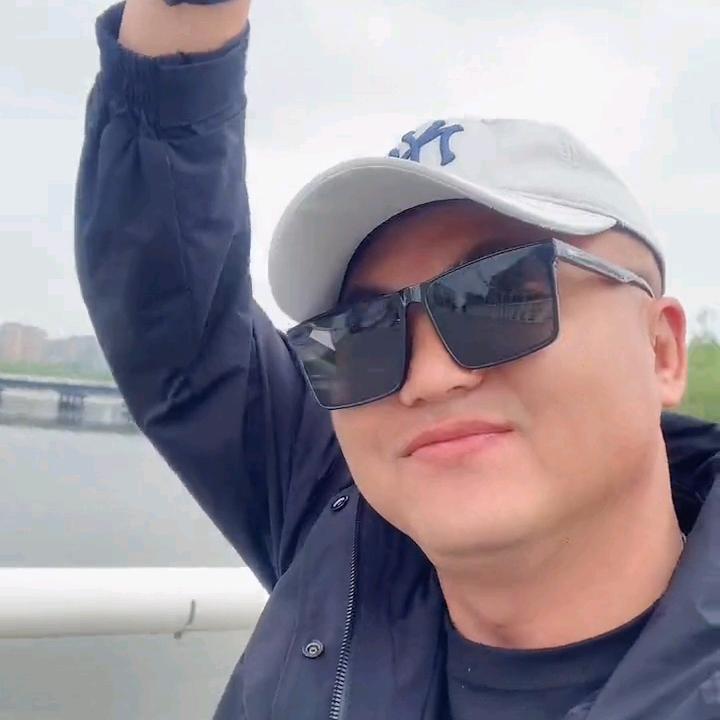 东哥-