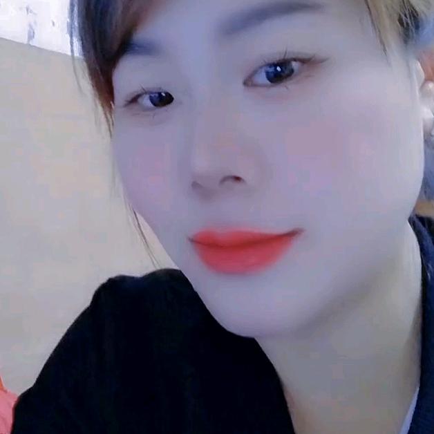 被逼疯的丫头走一步看一步吧💔