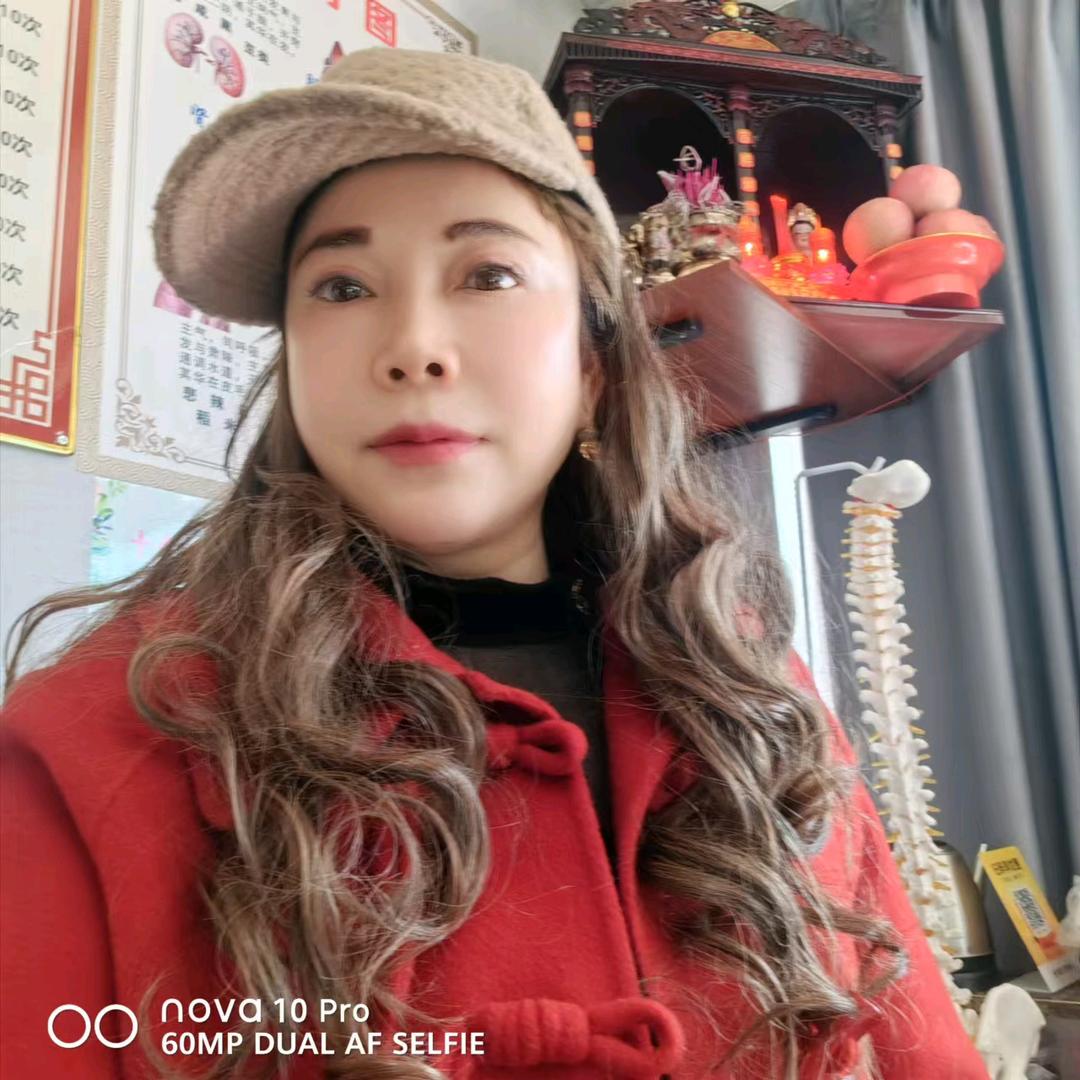 我叫陳陳  .