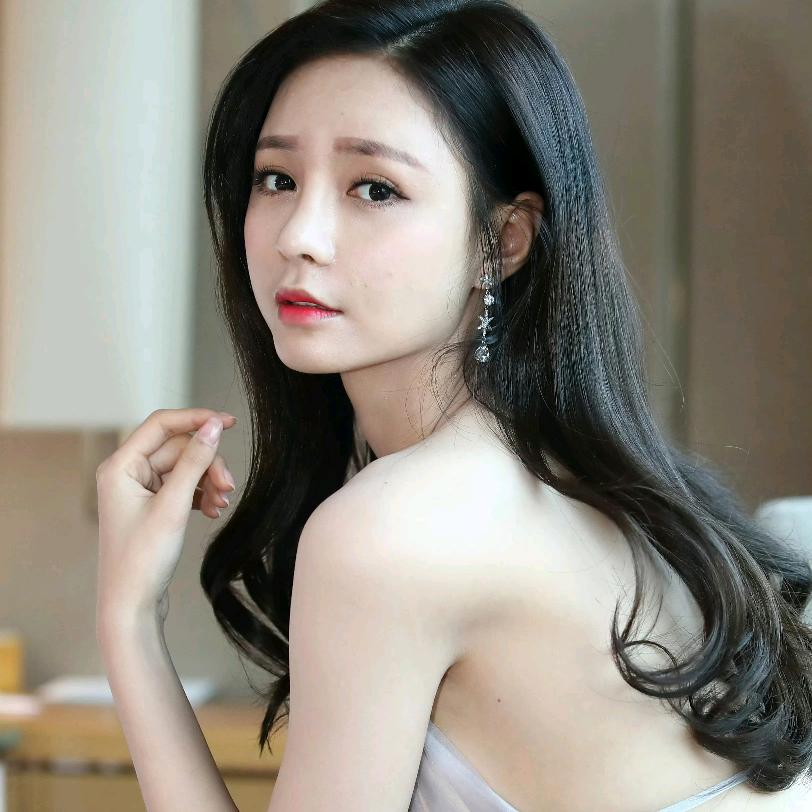 诚薇