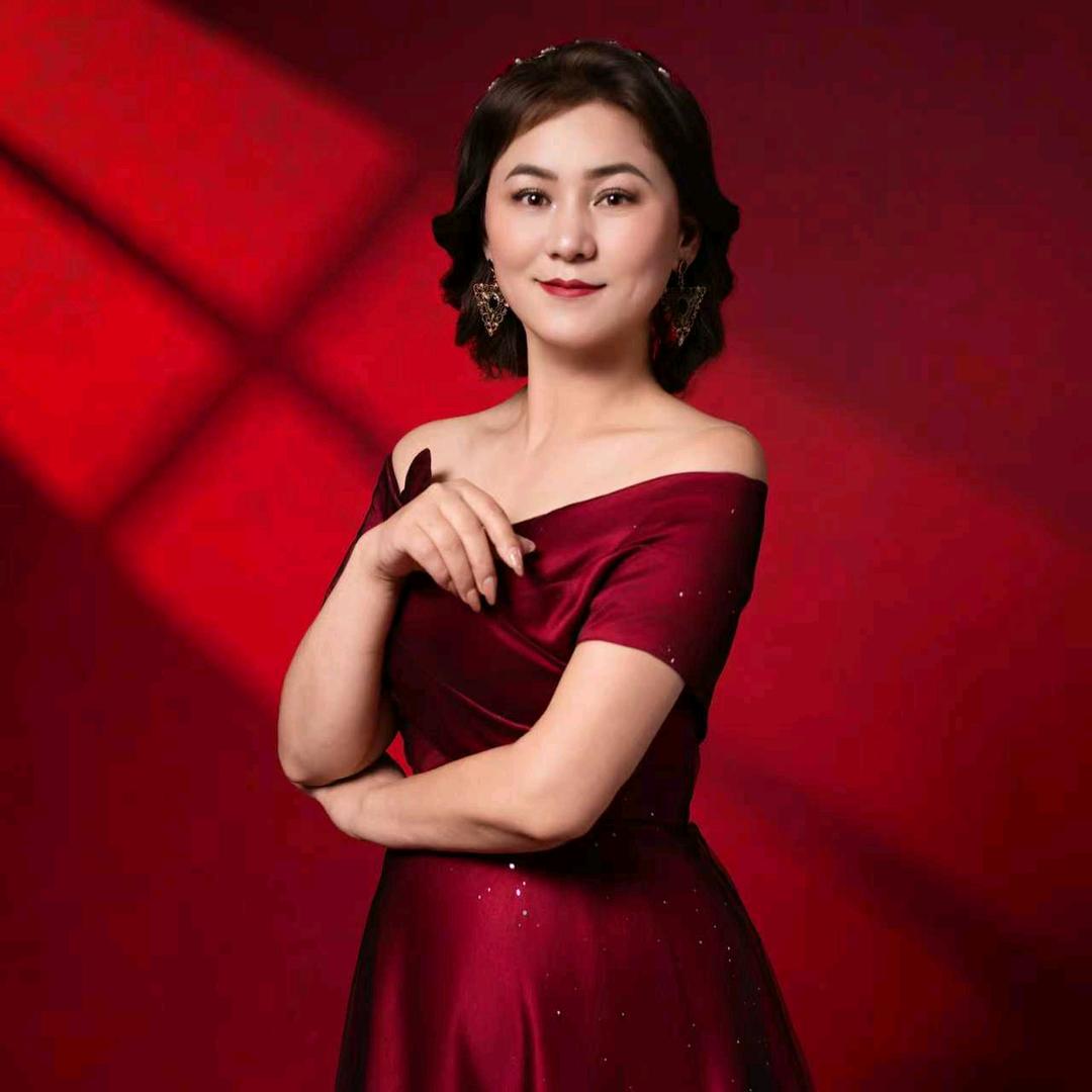 米娜🇨🇳🇨🇳