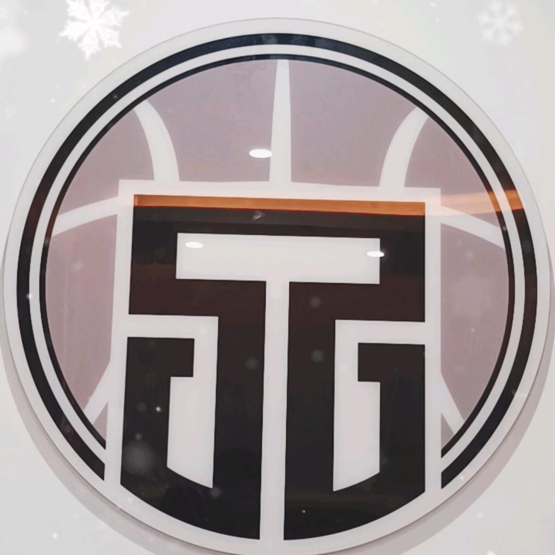 品瑞篮球-你东哥