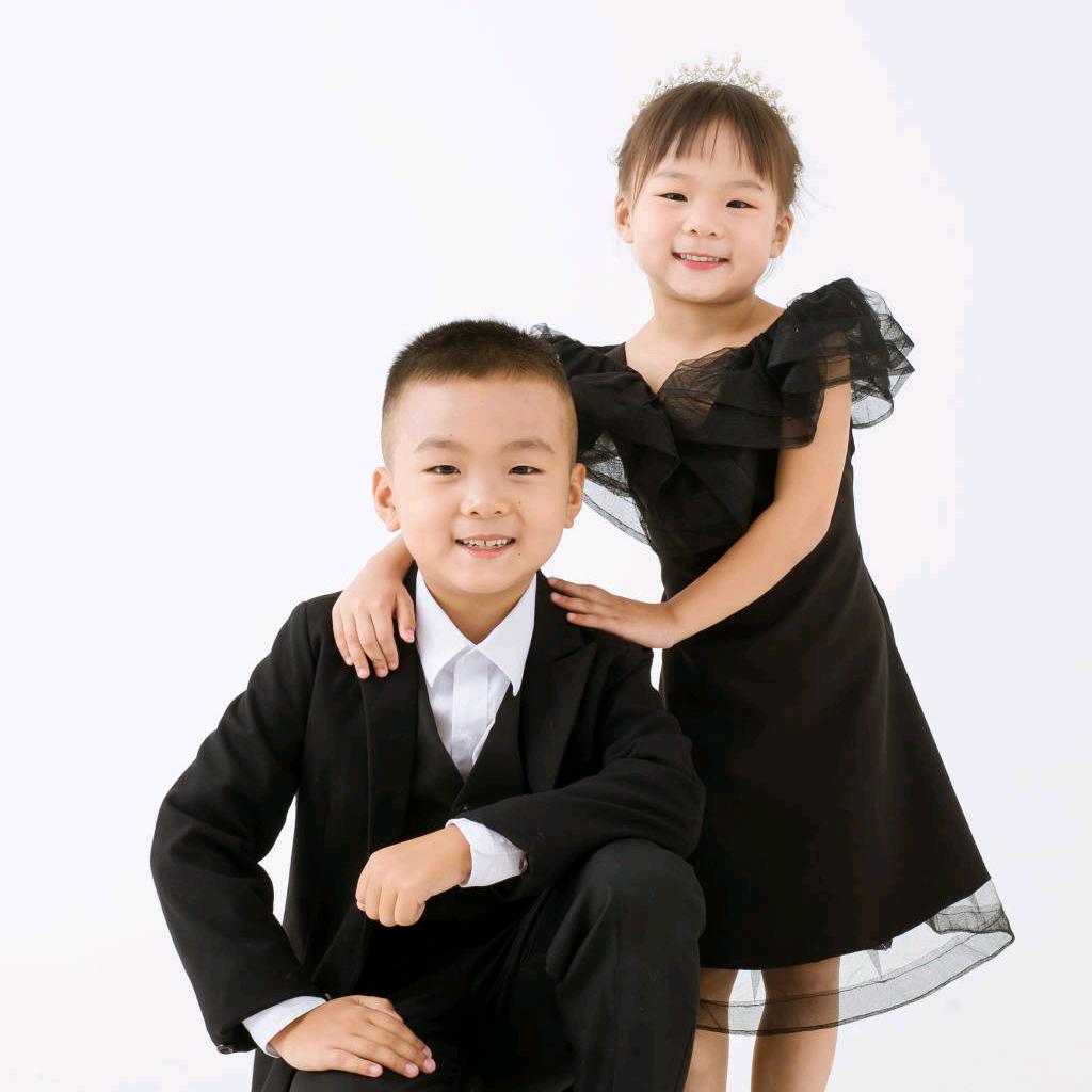 开心宝贝😘😘💑